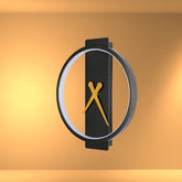 Aplique de pared LED en forma de reloj de sol negro, ideal para interiores contemporáneos. Perfecto para iluminar entradas y pasillos.