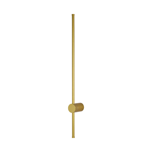 Aplique de pared lineal minimalista, ideal para decoraciones modernas en salas de estar o pasillos elegantes.