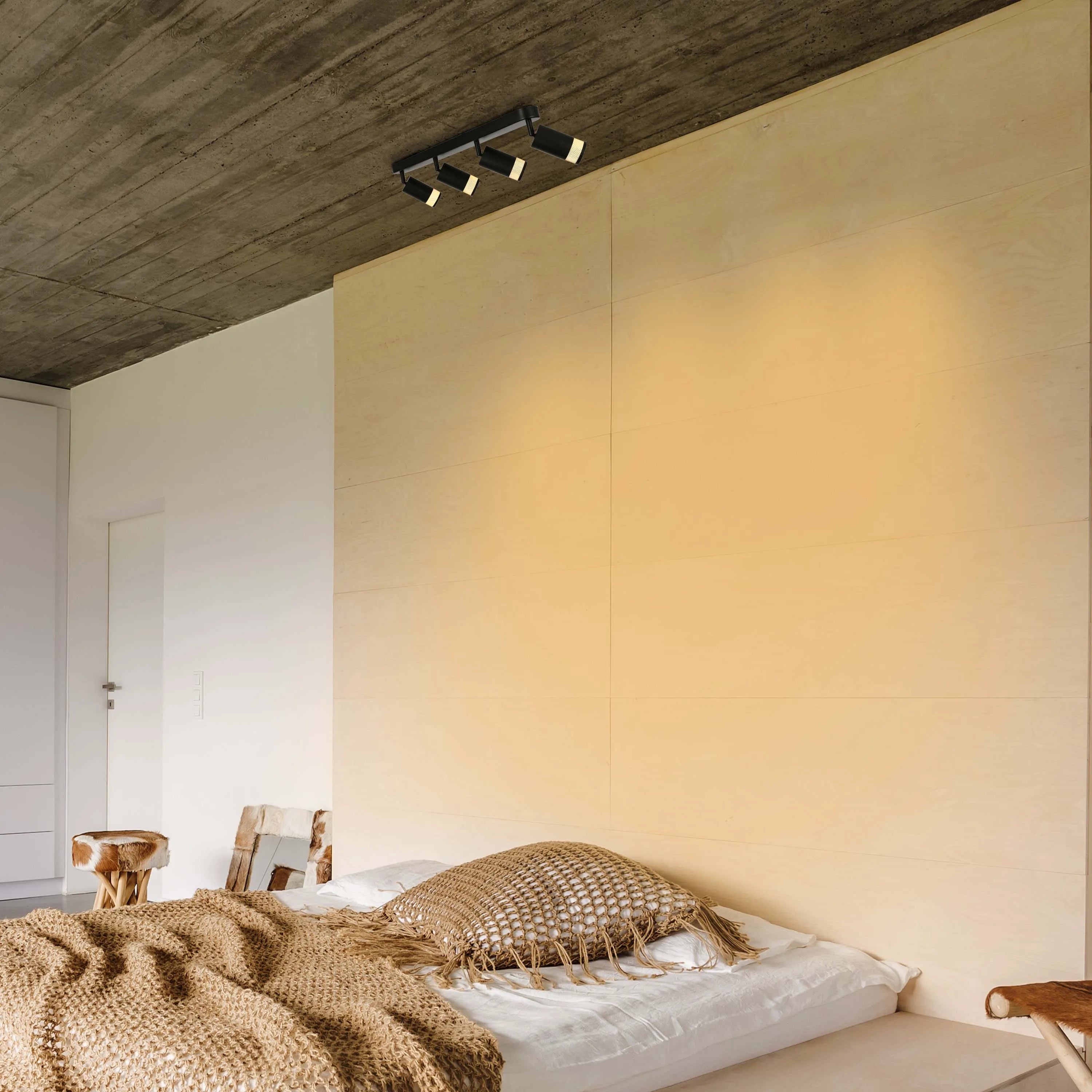 Colección de luces con diseño cilíndrico de malla
