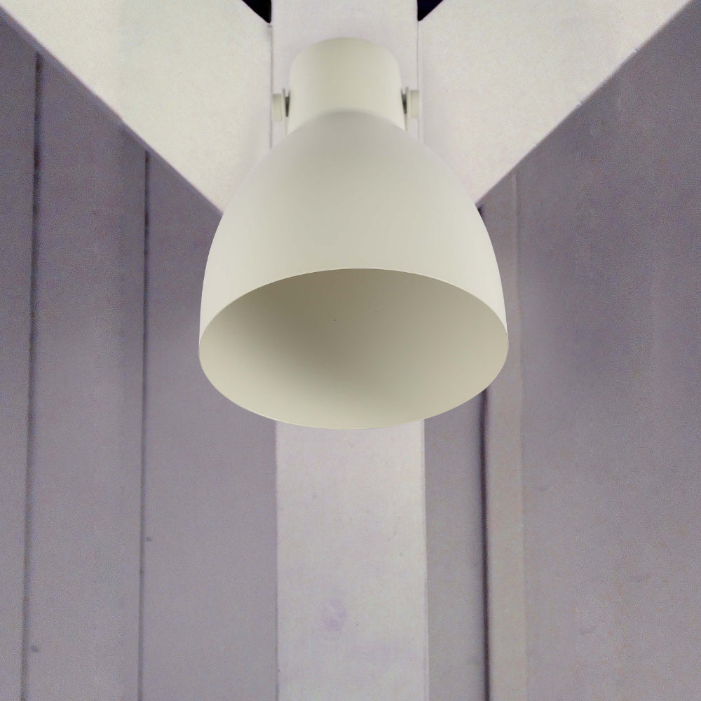 Luz de pared ajustable estilo nórdico, ideal para salas modernas y oficinas, combinando funcionalidad y estética contemporánea.