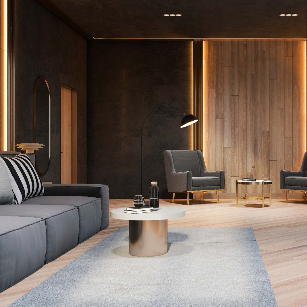 Lámpara de pie con arco curvado y pantalla dome rotativa negra, ideal para espacios modernos y salas de estar elegantes.