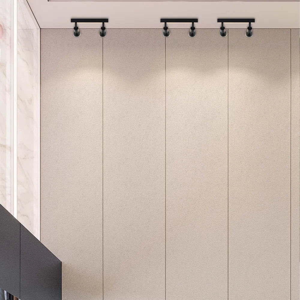 El dispositivo de iluminación enfocada Modern Luma Cylindro GU10 mejora la decoración elegante de una sala de estar con una iluminación estilizada y un diseño contemporáneo.172-03210