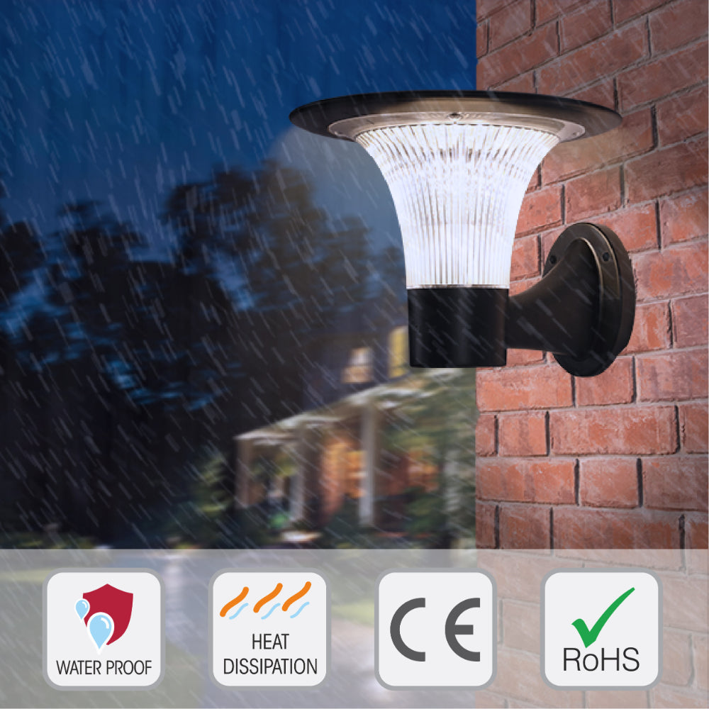 Luz solar LED de pared y camino de 15W, ideal para exteriores en jardines modernos, con doble temperatura de color para ambientes acogedores.