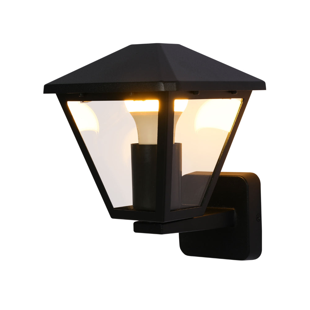 Lámpara de pared de exterior en estilo contemporáneo, ideal para iluminar patios o jardines con elegancia y funcionalidad.