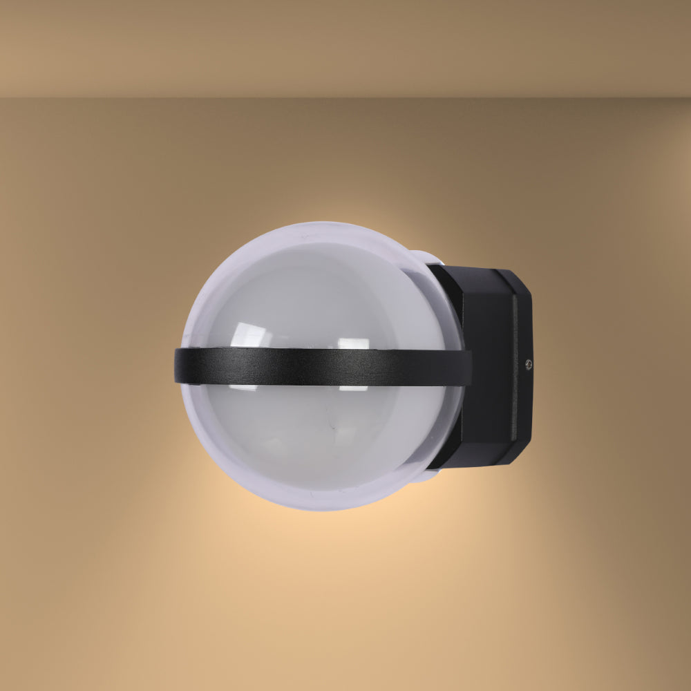 Luz de pared LED decorativa de tres luces en negro, perfecta para espacios modernos como oficinas y salas de estar.
