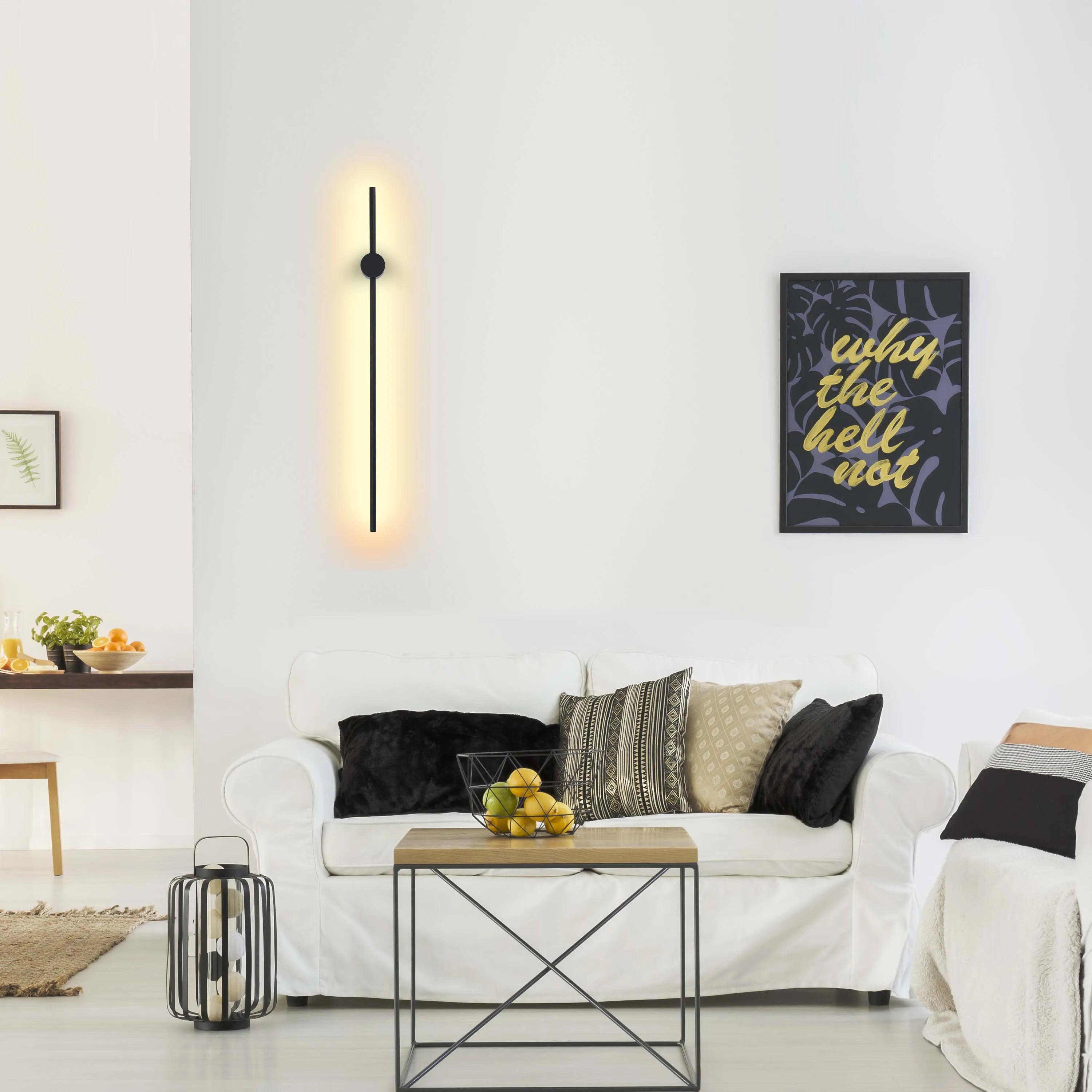 Aplique de Pared Minimalista en Negro o Dorado con LED Integrado