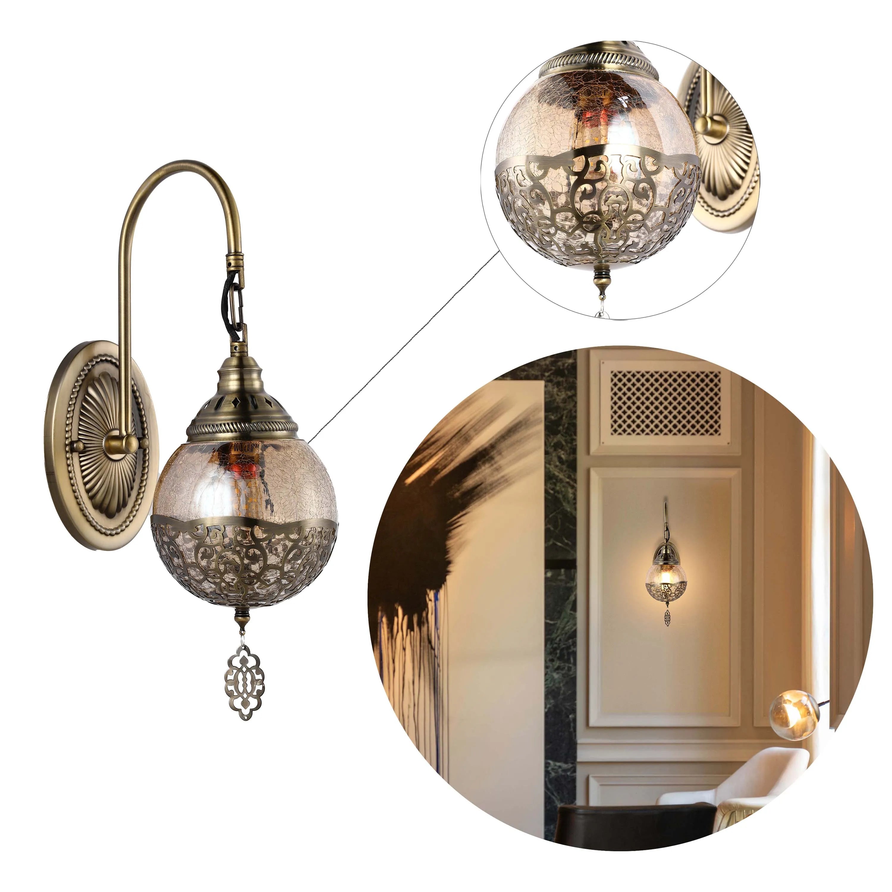 Lámpara de pared de vidrio antiguo con metal decorativo