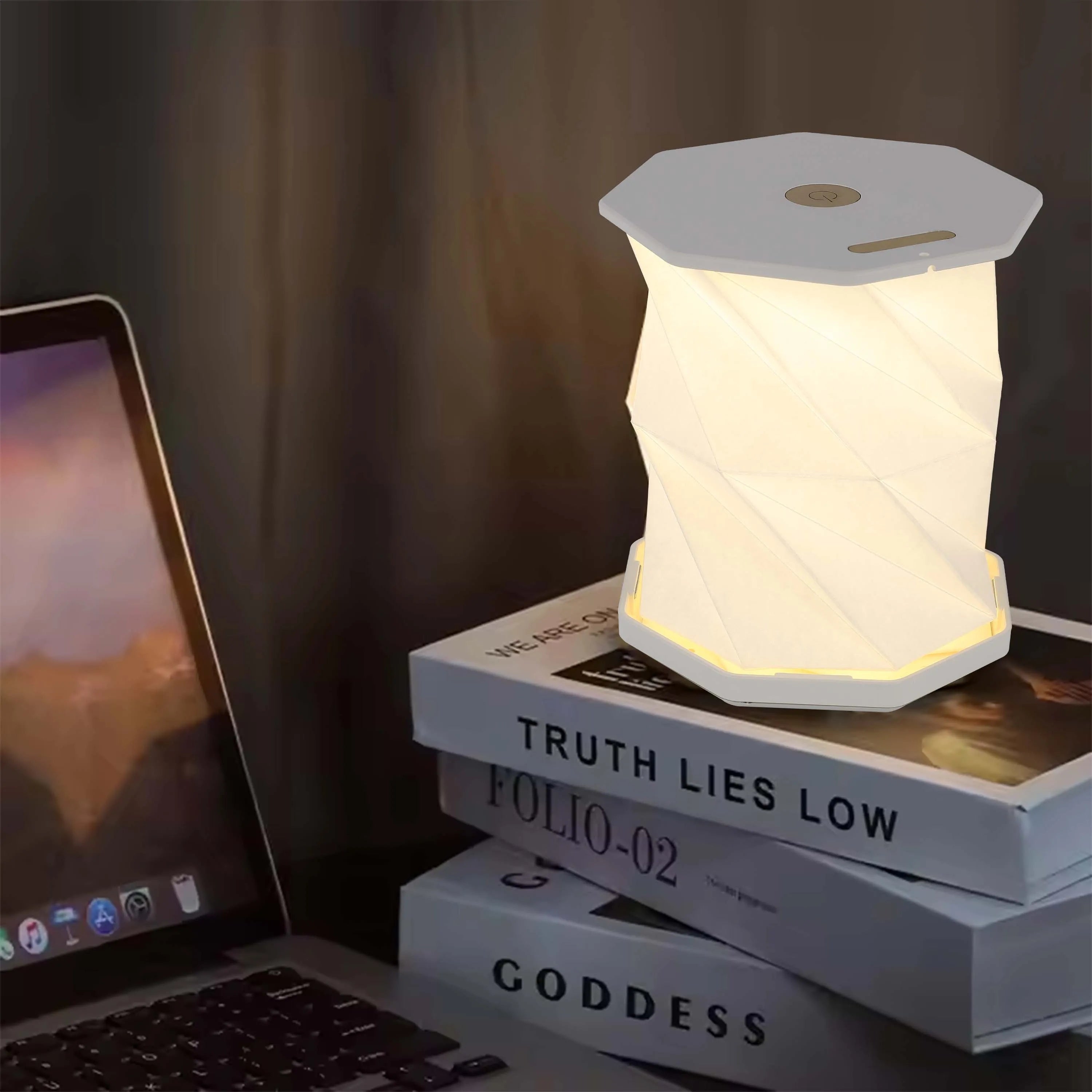 Lámpara de mesa origami expandible – Blanco y dorado, recargable por USB, LED regulable con 3 temperaturas de color (3CCT)