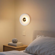 Aplique LED moderno circular con detalle dorado, blanco/rosa/azul, 6W, 3000K