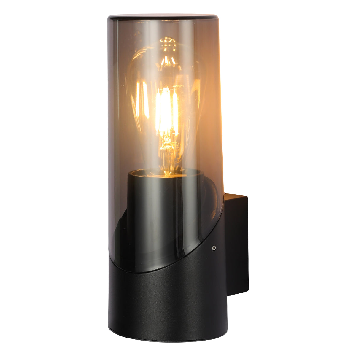 Lámpara de pared exterior Norman Newport, ideal para patios modernos, con estanqueidad IP54 y diseño elegante.