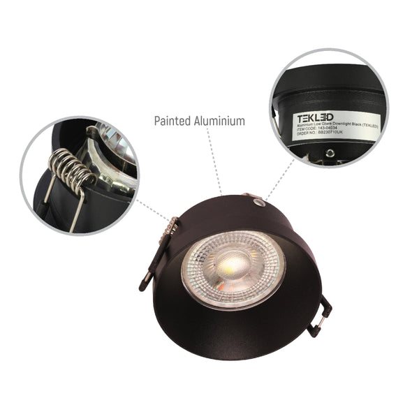 Imagen de un downlight empotrado de diseño moderno en aluminio, ideal para oficinas con decoración contemporánea y baja deslumbramiento.