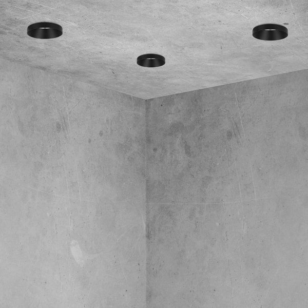 Imagen de un downlight empotrado GU10 moderno de aluminio, ideal para interiores contemporáneos como salones o oficinas.