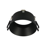 Foco empotrado LED GU10 de diseño en aluminio, ideal para oficinas y decoraciones modernas, proporcionando una iluminación eficiente y elegante.