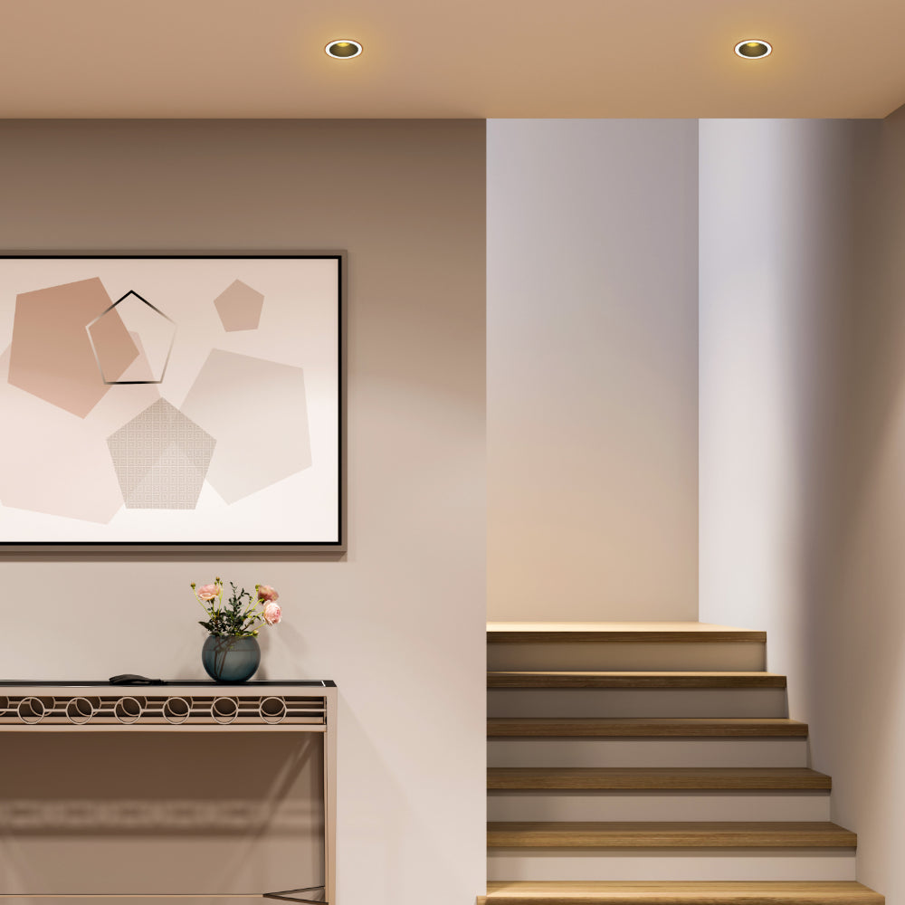 Foco downlight LED COB ajustable de 10W, ideal para oficinas con decoración moderna y funcional.