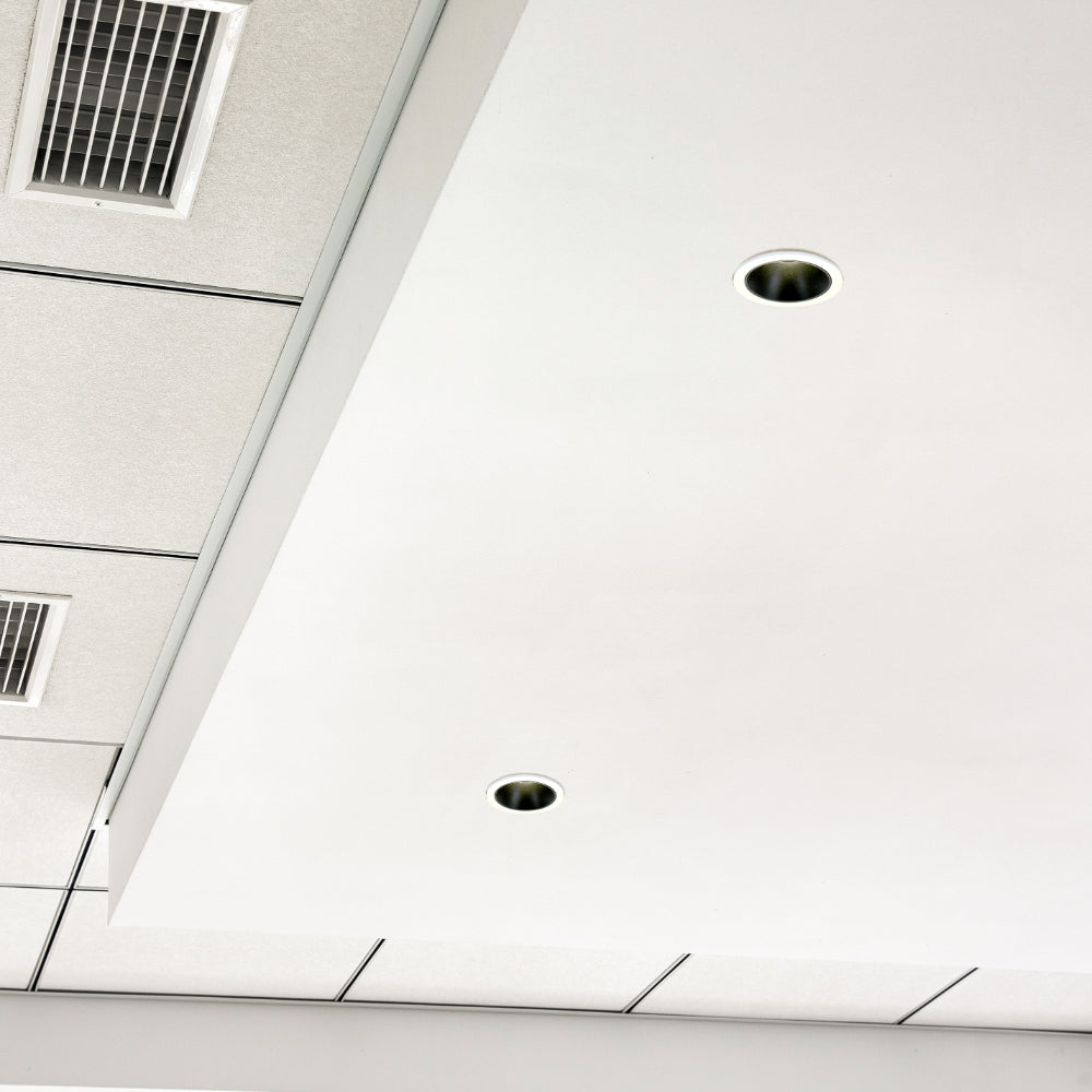 Luz empotrable LED COB ajustable de 10W, ideal para oficinas modernas con iluminación versátil y elegante.