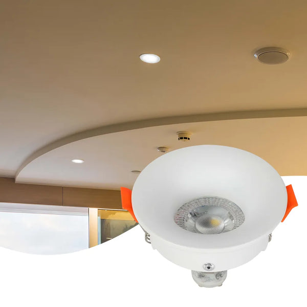 El accesorio de iluminación empotrado GU10 ilumina una sala de estar moderna con una decoración elegante, ofreciendo una solución de iluminación con estilo y bajo deslumbramiento.143-03993
