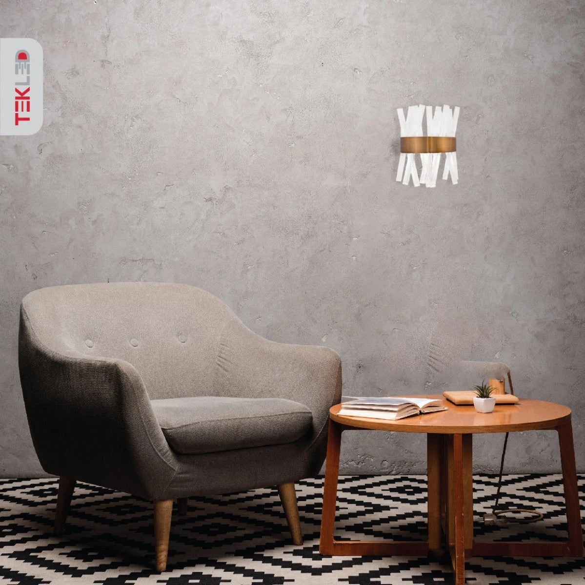 More interior usage of Antique Bronze Metal Coffin Crystal Wall Light with G9 Fitting | TEKLED 151-19528