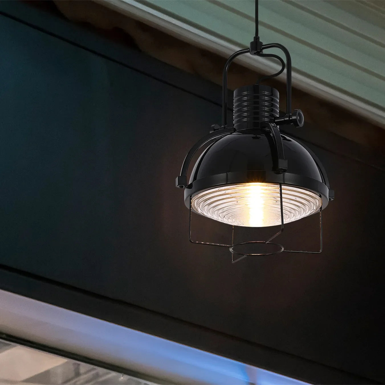 Lámpara Colgante Industrial con Cúpula y Vidrio Texturizado con Jaula