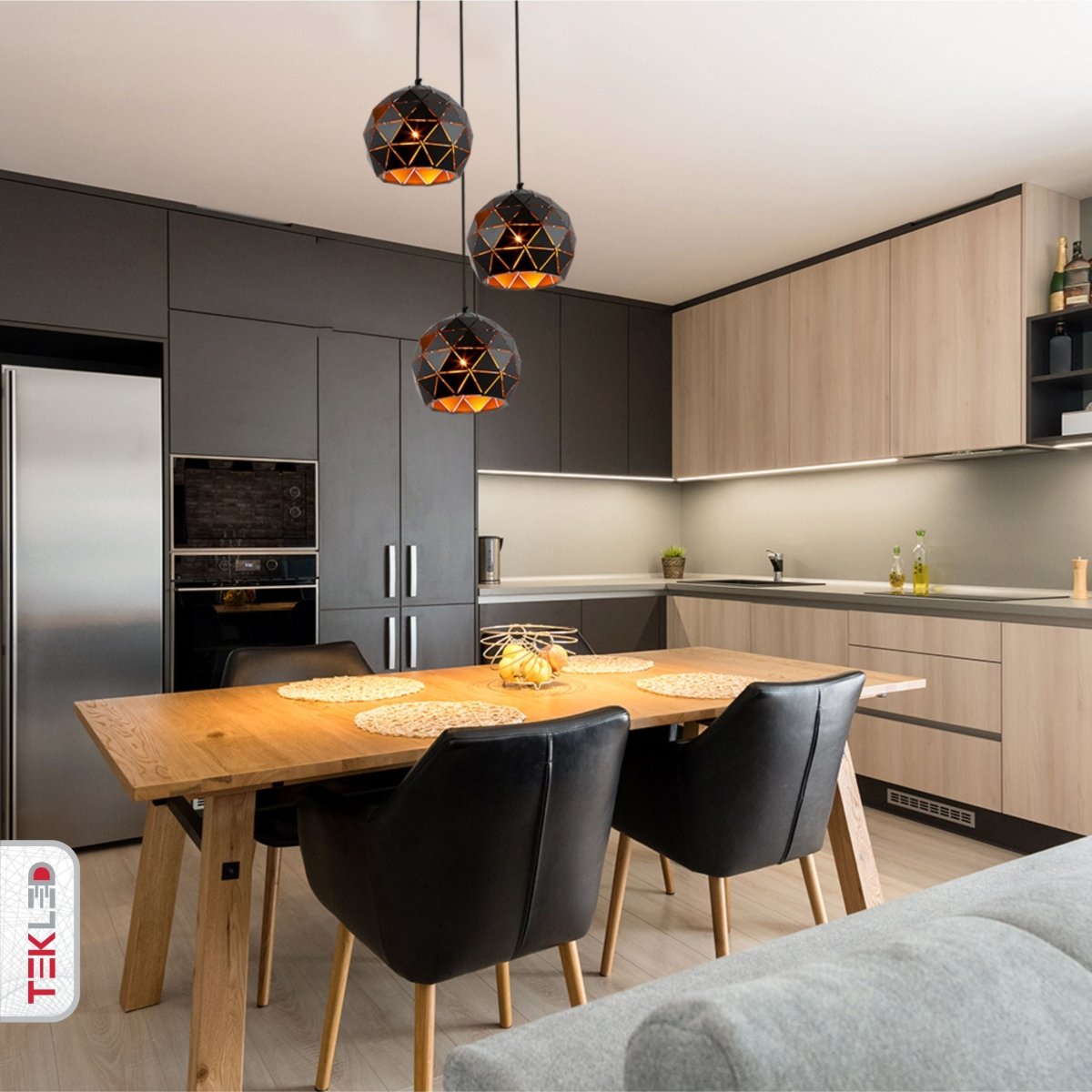Indoor usage of Black Metal Laser Cut Globe Pendant Light with 3xE27 Fitting | TEKLED 150-18256