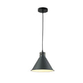Lámpara colgante cónica industrial, perfecta para cocinas modernas o comedores, con diseño elegante y funcional.