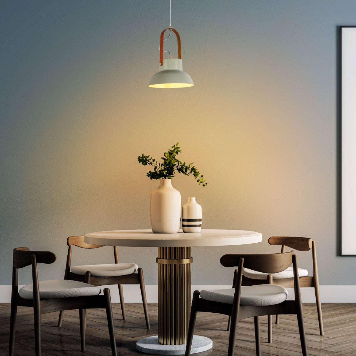 Lámpara colgante con diseño cónico nórdico, perfecta para iluminar comedores con decoración contemporánea.