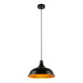 Lámpara colgante moderna de metal, ideal para comedores con decoración contemporánea, aportando estilo y elegancia.