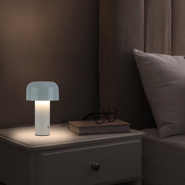 Lámpara de mesa LED recargable en forma de hongo, perfecta para decoraciones modernas en salas o escritorios minimalistas.