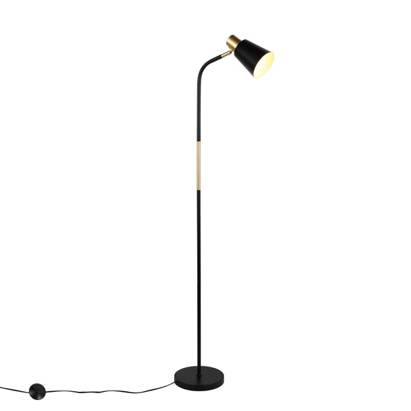 Lámpara de pie con acentos en oro, ideal para salas de estar con estilo moderno y decoraciones elegantes.