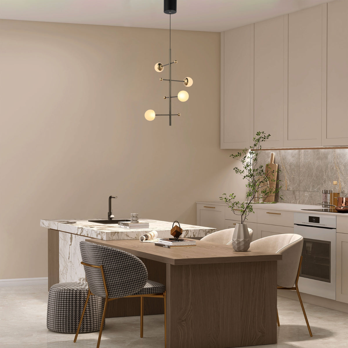 Lámpara de araña moderna en dorado, perfecta para iluminar espacios amplios con un estilo contemporáneo y elegante.