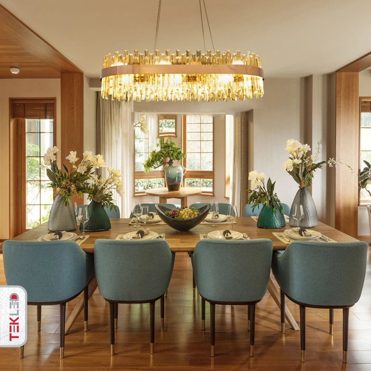 600mm crystal chandelier is in action