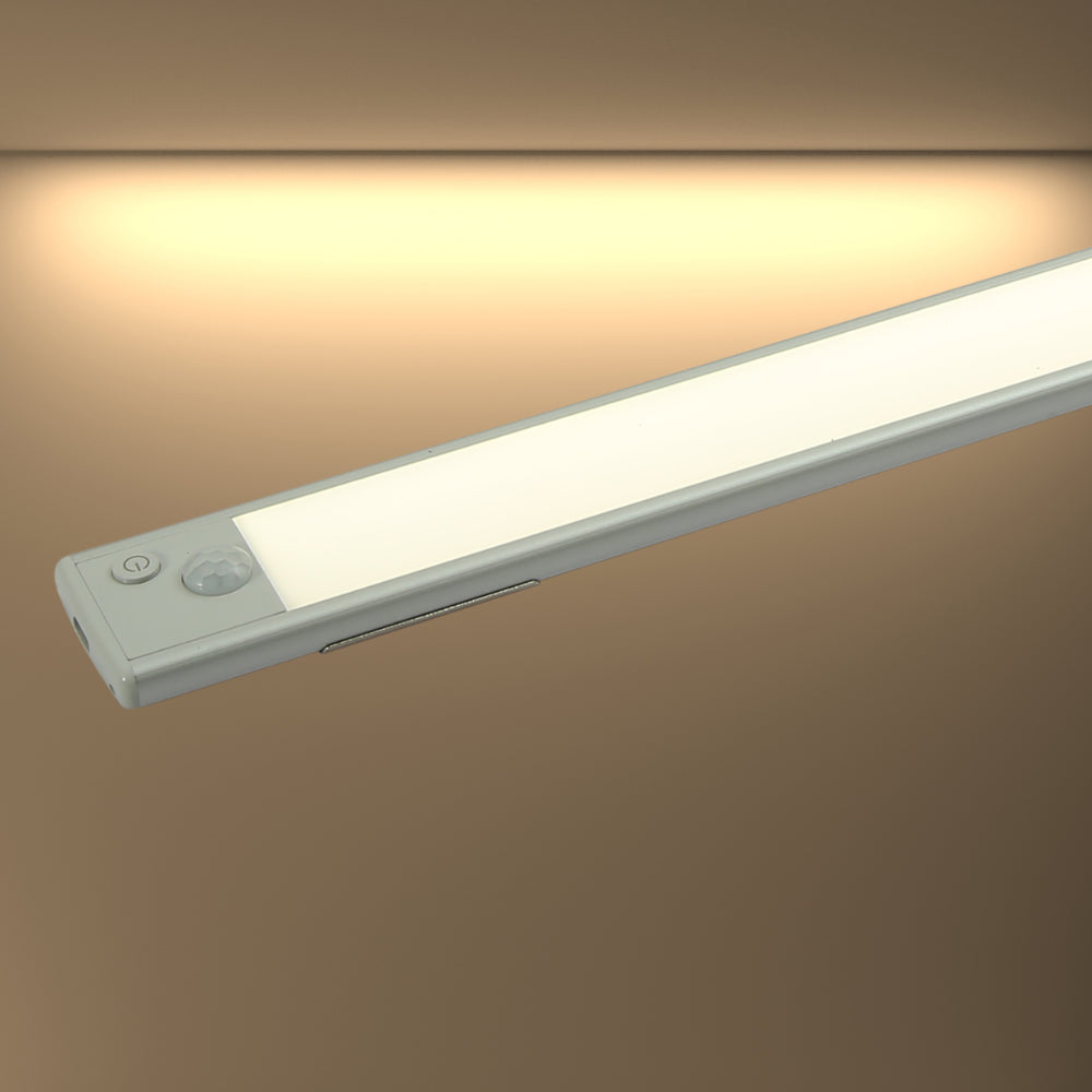 Sensor de movimiento LED para armarios con batería recargable, perfecto para cocinas y espacios modernos.