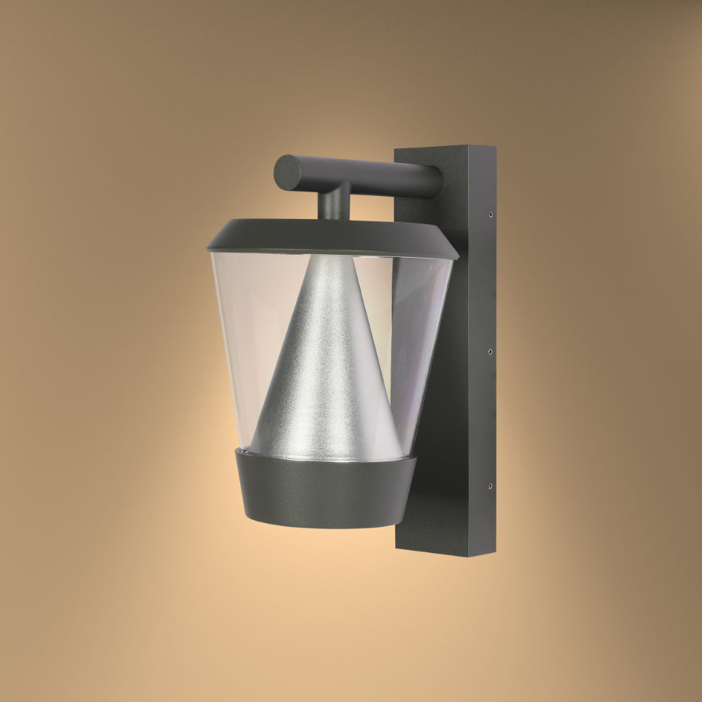 Lámpara de pared exterior LED, ideal para patios modernos, combinando funcionalidad y estilo contemporáneo en iluminación al aire libre.