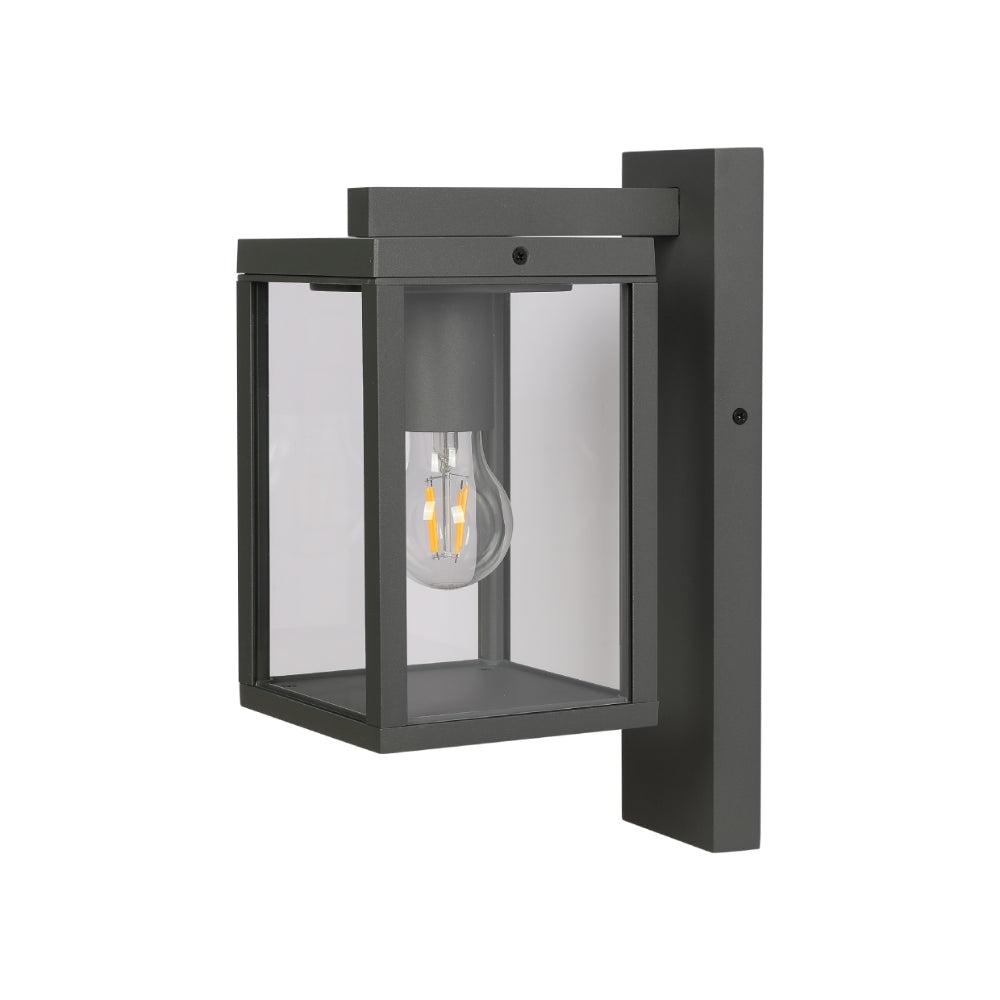 Lámpara de pared exterior de diseño rectangular, ideal para patios rústicos y zonas al aire libre. Material de alta calidad en gris oscuro.