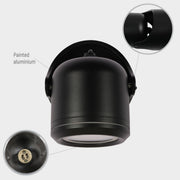 Luz de pared exterior ajustable, ideal para jardines modernos, fabricada en material resistente y diseño elegante con foco GU10.