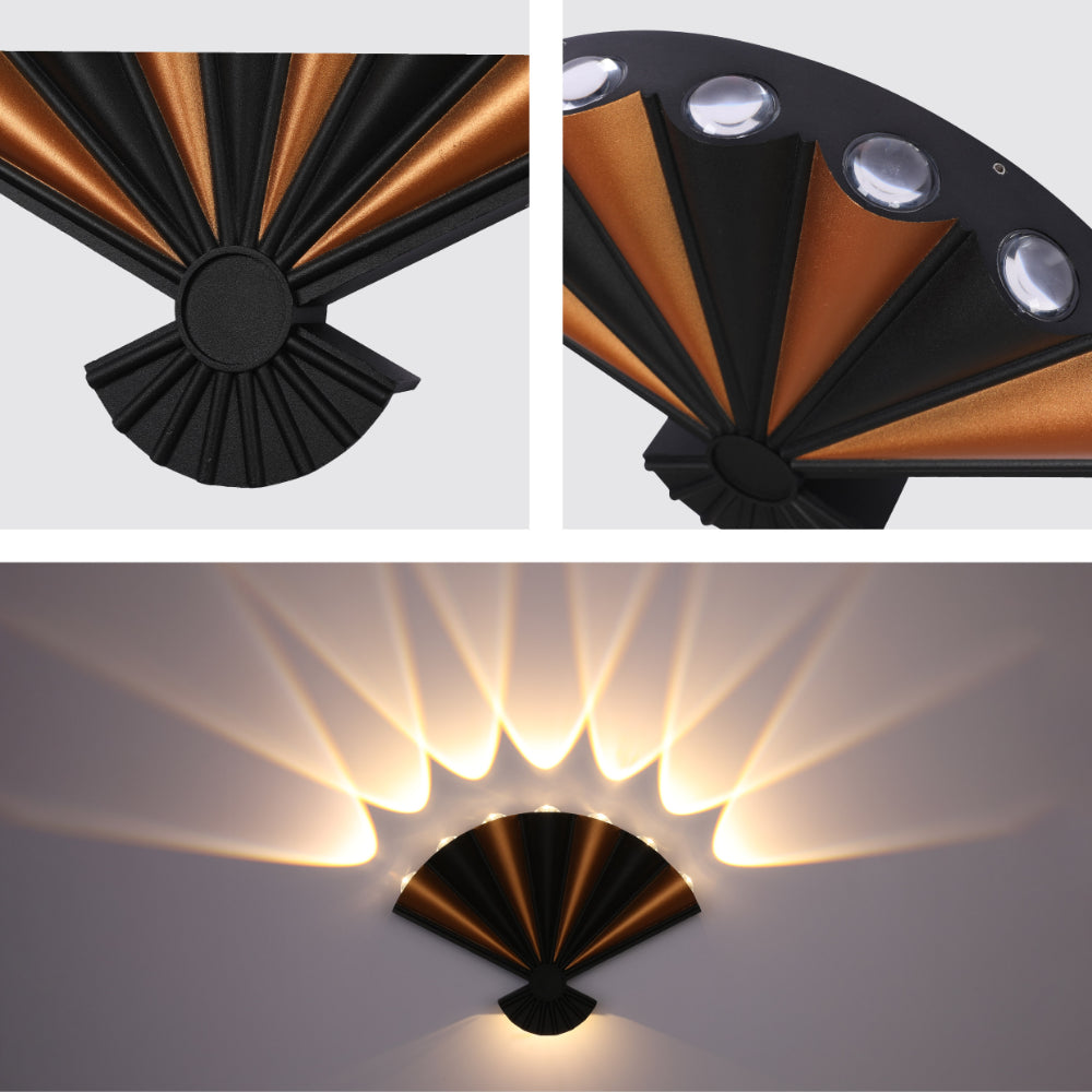 Moderna lámpara de pared LED negra con ventilador plegable, perfecta para salones de estilo contemporáneo.