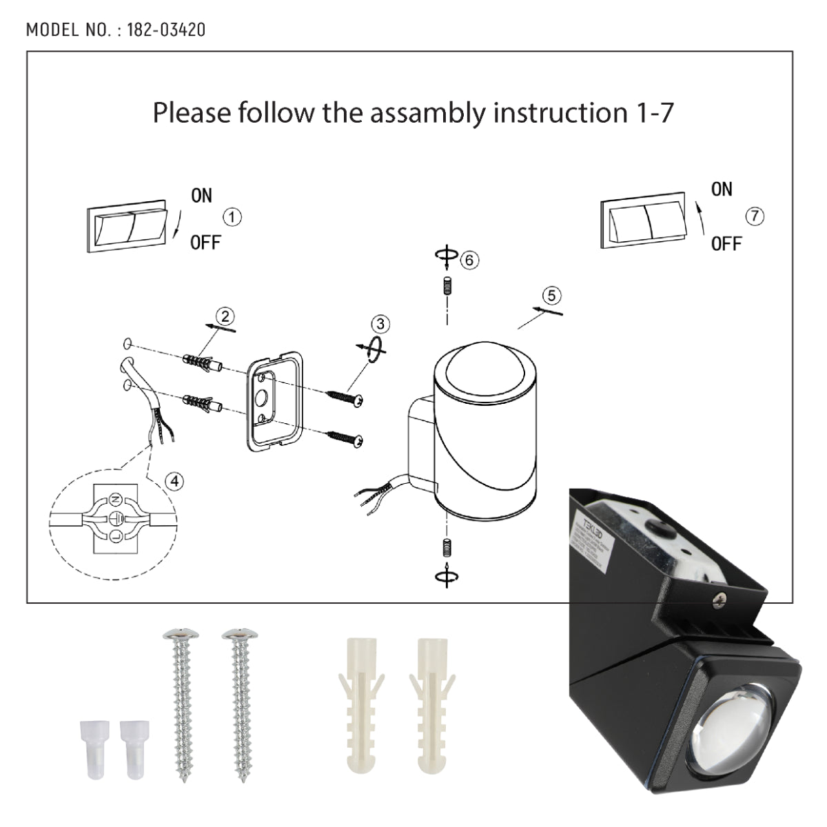 Dibujo técnico de luz de pared LED exterior rotativa en negro, ideal para patios modernos, con detalle de dimensiones y características.