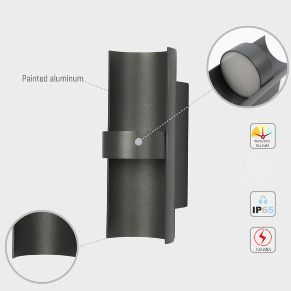 Luz de pared exterior LED de bambú, ideal para jardines contemporáneos, con temperatura ajustable de 3000K a 6500K.