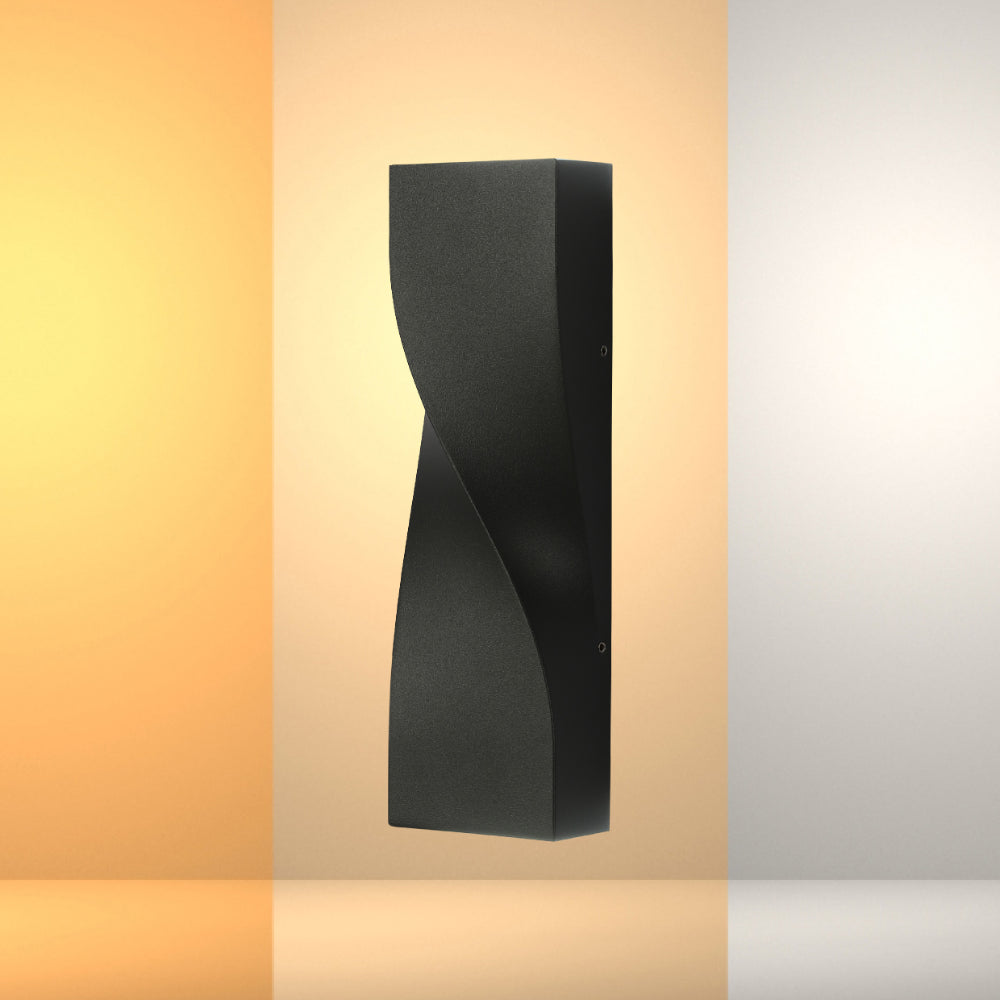 Luz de pared LED exterior ajustable, ideal para jardines modernos, con temperaturas de color de 3000K a 6500K.