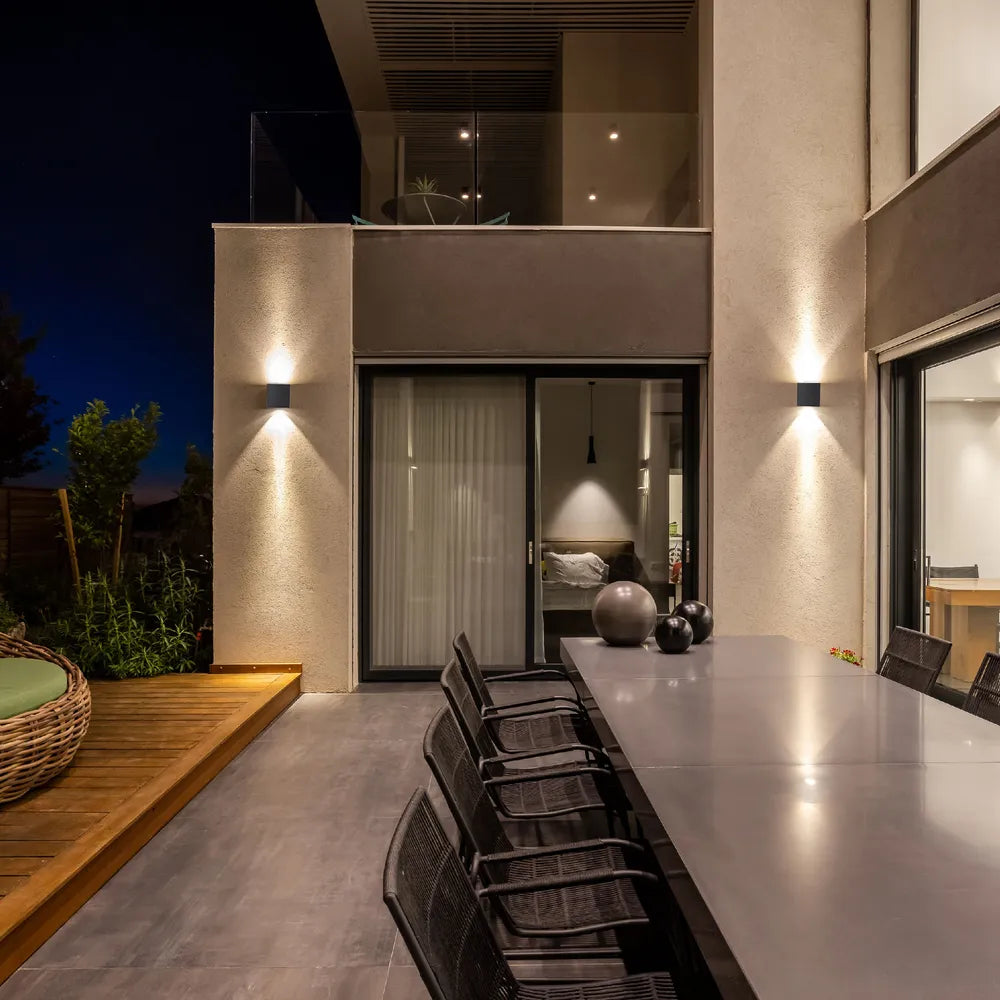 Aplique Exterior TEKLED Cube Moderno LED, Haz Dual IP54, 2x3W 3000K Blanco Cálido para Iluminación Exterior e Interior-Título Predeterminado-183-03292