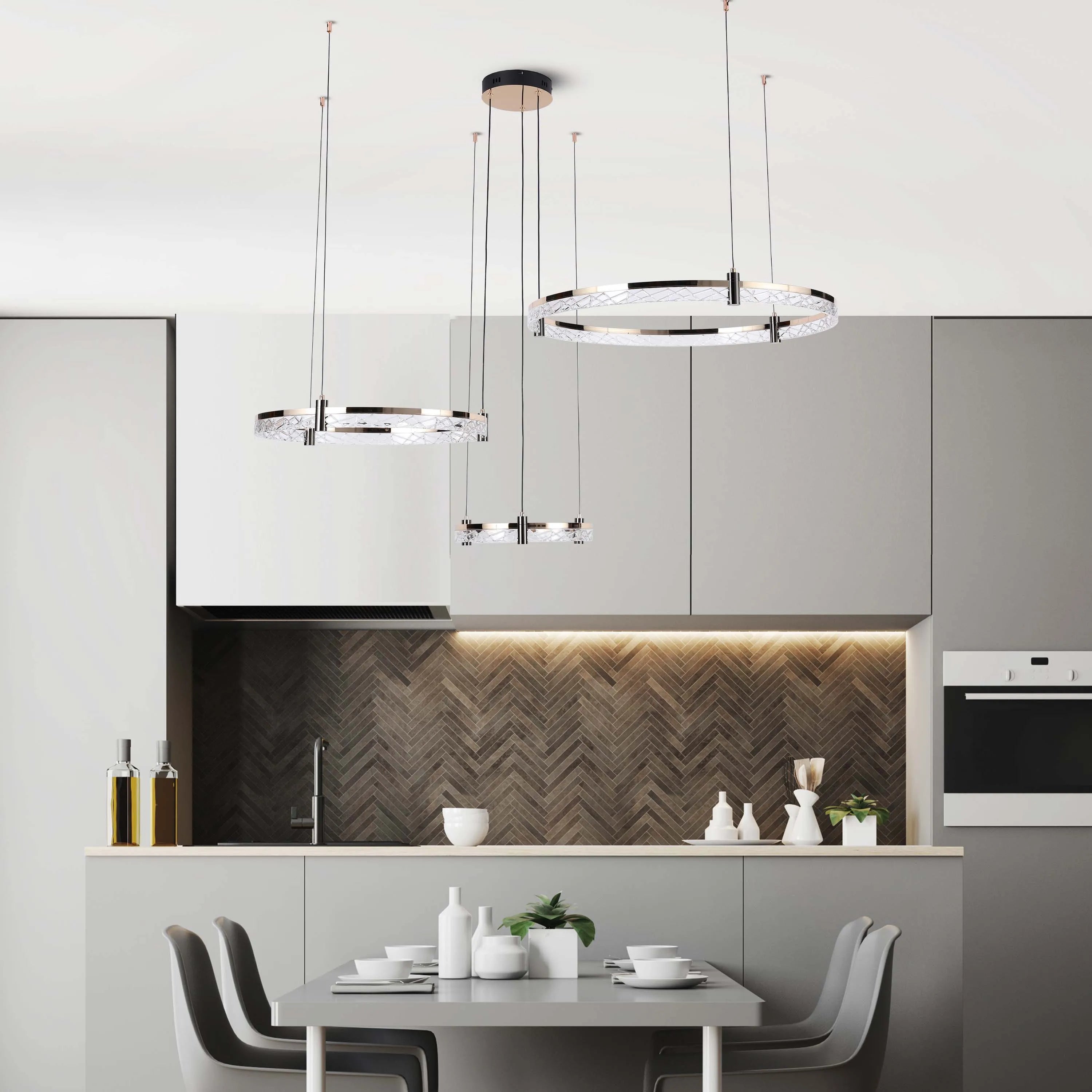 Lámpara de techo moderna LED, colgante de aros de cristal en niveles