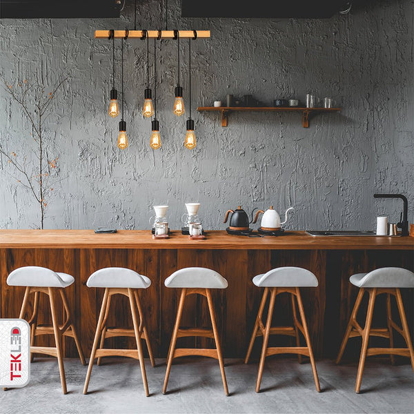 Lámpara colgante con barra de madera y casquillo 6xe27 en entorno interior de cafetería barra superior