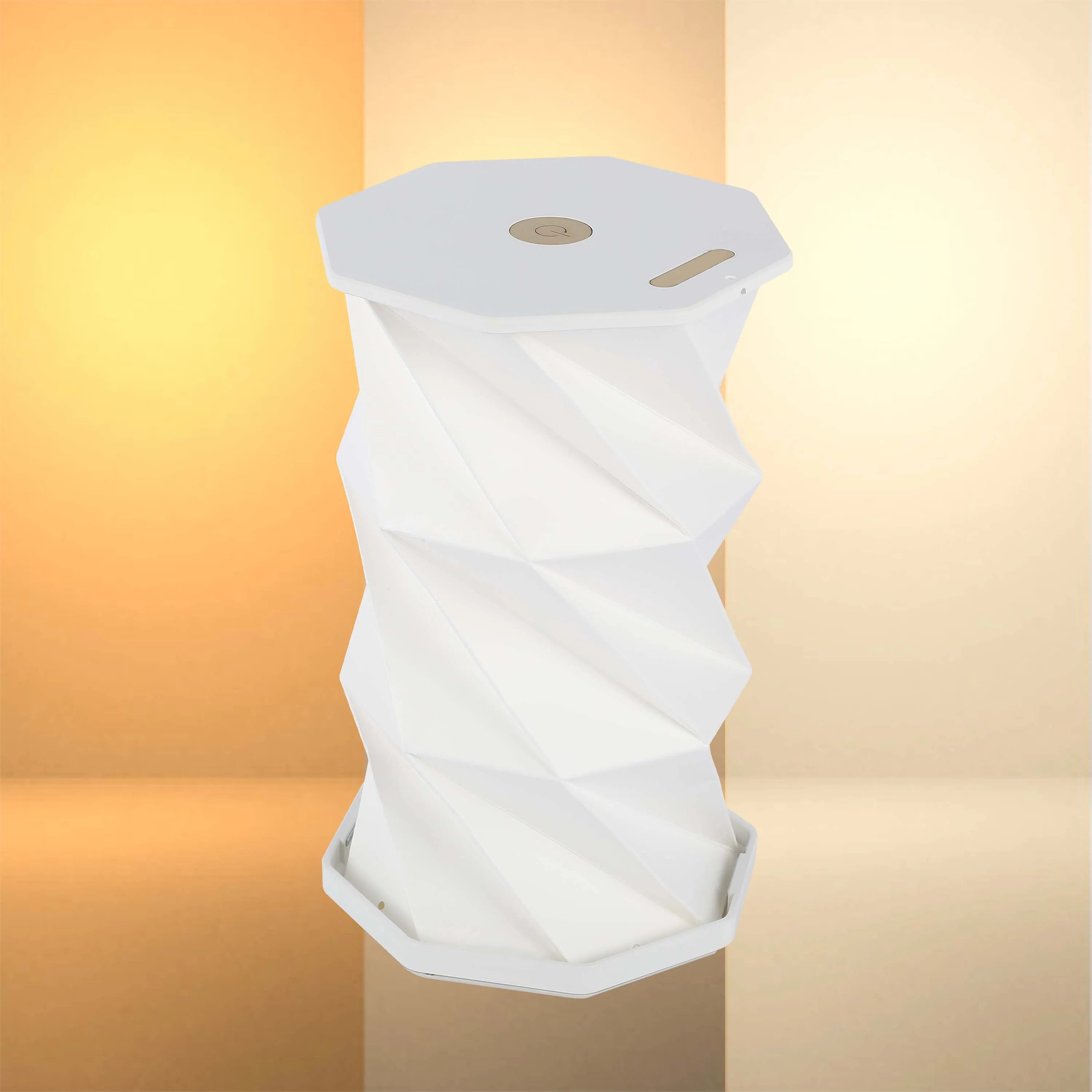 Lámpara de mesa origami expandible – Blanco y dorado, recargable por USB, LED regulable con 3 temperaturas de color (3CCT)